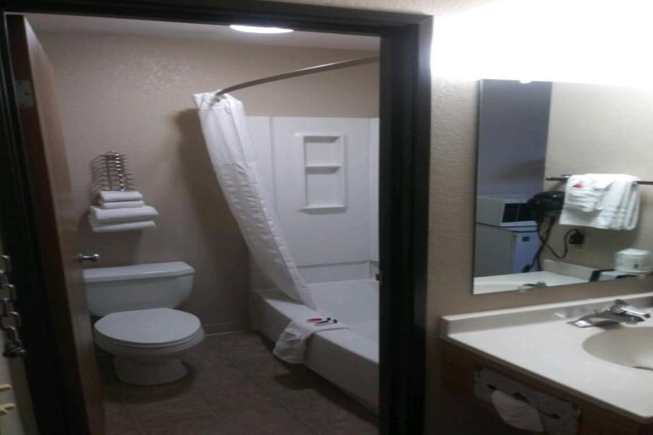 Super 8 By Wyndham Albuquerque West/Coors Blvd Hotell Exteriör bild