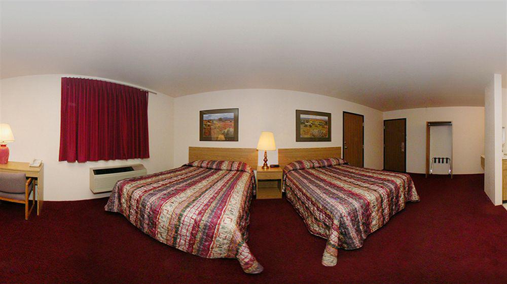 Super 8 By Wyndham Albuquerque West/Coors Blvd Hotell Exteriör bild