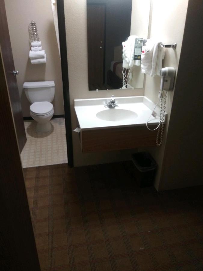 Super 8 By Wyndham Albuquerque West/Coors Blvd Hotell Exteriör bild