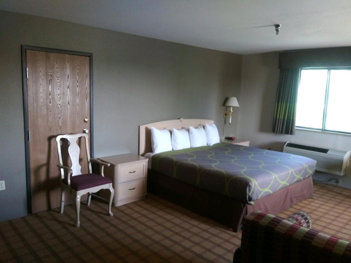 Super 8 By Wyndham Albuquerque West/Coors Blvd Hotell Exteriör bild